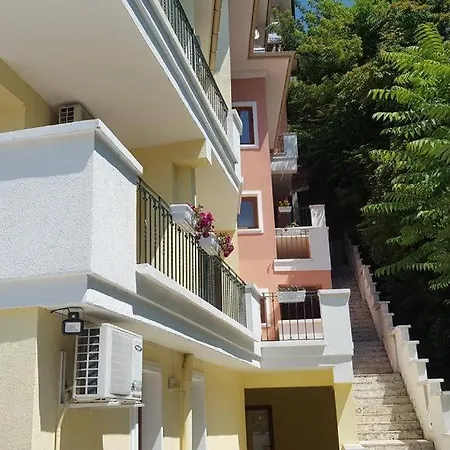 Апартамент Exotic Sea-view