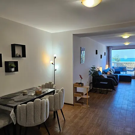 Apartament Exotic Sea-view Bałczik