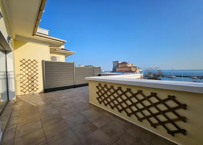 Daire Exotic Sea-view *